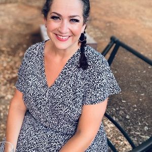 Meet your Posher, Dana 💗✨✨✨✨